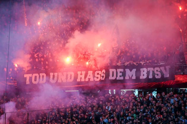 Germany Soccer 2 Bundesliga 2025 2026, Matchday 27 Hannover 96 vs Eintracht Braunschweig Heinz von Heiden Arena Stadion Hannover Spectators, Fans, Stand, Flag, Banner, Banner, Choreography, Fan choreography, Hannover Copyright: xAymanxAlahmedx