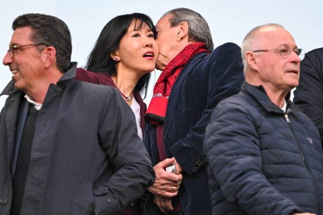 2 Bundesliga Hannover 96 Eintracht Braunschweig on 20 03 2026 at the HDI Arena in Hanover Former Federal Chancellor Gerhard Schröder Schroeder with wife So yeon Schröder Kim in the stadium MT