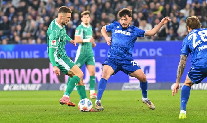 20 03 2026 Soccer Season 2025 2026 2 Soccer Bundesliga 27 Matchday Karlsruher SC KSC Karlsruhe SpVgg Greuther Fürth SGF Kleeblatt Sportfoto Zink xwoxzix DFL regulations prohibit any use of photographs as image sequences and or quasi video only for editorial use Dennis Srbeny 7, SpVgg Greuther Fürth Lilian Egloff 25, Karlsruher SC KSC