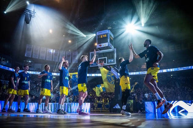 Basketball Berlin 20 03 2026 Season 2025 2026 EasyCredit BBL 1 Bundesliga Men, Men Alba Berlin Rostock Seawolves Team presentation Alba Norris Agbakoko Alba Berlin, No 17 re