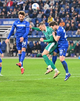 20 03 2026 Soccer Season 2025 2026 2 Soccer Bundesliga 27 Matchday Karlsruher SC KSC Karlsruhe SpVgg Greuther Fürth SGF Kleeblatt Sportfoto Zink xwoxzix DFL regulations prohibit any use of photographs as image sequences and or quasi video only for editorial use Fabian Schleusener 24, Karlsruher SC KSC Philipp Ziereis 4, SpVgg Greuther Fürth Christoph Kobald 22, Karlsruher SC KSC