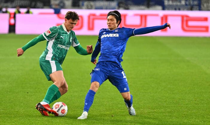 20 03 2026 Soccer Season 2025 2026 2 Soccer Bundesliga 27 Matchday Karlsruher SC KSC Karlsruhe SpVgg Greuther Fürth SGF Kleeblatt Sportfoto Zink xwoxzix DFL regulations prohibit any use of photographs as image sequences and or quasi video only for editorial use Lukas Reich 2, SpVgg Greuther Fürth Shio Fukuda 13, Karlsruher SC KSC