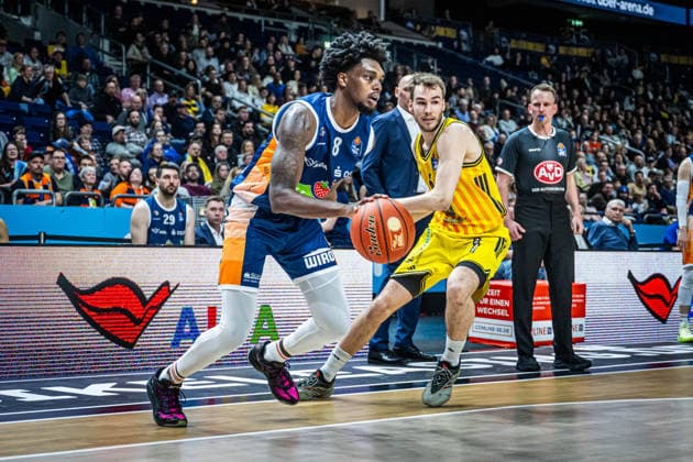 Basketball Berlin 20 03 2026 Season 2025 2026 EasyCredit BBL 1 Bundesliga Men, Men Alba Berlin Rostock Seawolves Kassim Nicholson Rostock, No 08 Malte Delow Alba Berlin, No 06