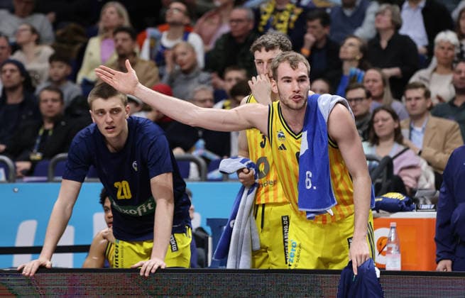 Anton Nufer, Malte Delow scold upper body action Sport Basketball BBL Bundesliga Men 25 Matchday Season 2025 2026 20 03 2026 ALBA Berlin vs Rostock Seawolves