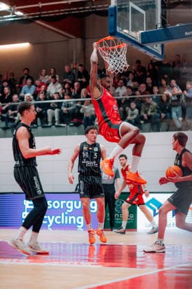 BB 2BL SBB Baskets Tigers Tuebingen Michael Hughes II SBB Baskets during the 2025 2026 season in the 2 Barmer Basketball Bundesliga Pro A on matchday 28 between SBB Baskets and Tigers Tuebingen at Wolfgang Lakenmacher Halle on March 20, 2026 in Magdeburg, Sachsen Anhalt, Germany