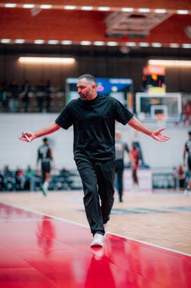 BB 2BL SBB Baskets Tigers Tuebingen Coach Achmadschah Zazai SBB Baskets during the 2025 2026 season in the 2 Barmer Basketball Bundesliga Pro A on matchday 28 between SBB Baskets and Tigers Tuebingen at Wolfgang Lakenmacher Halle on March 20, 2026 in Magdeburg, Sachsen Anhalt, Germany