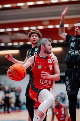 BB 2BL SBB Baskets Tigers Tuebingen Martin Bogdanov SBB Baskets during the 2025 2026 season in the 2 Barmer Basketball Bundesliga Pro A on matchday 28 between SBB Baskets and Tigers Tuebingen at Wolfgang Lakenmacher Halle on March 20, 2026 in Magdeburg, Sachsen Anhalt, Germany