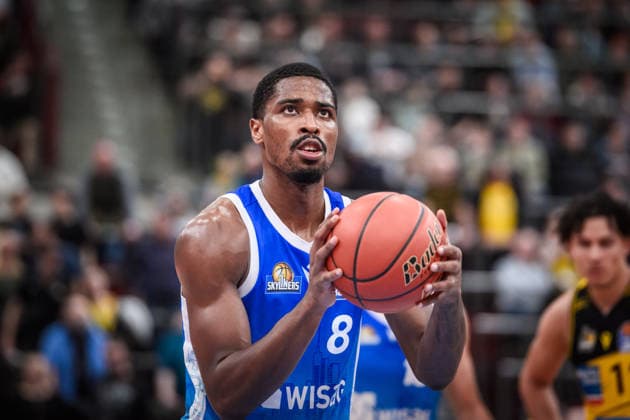 William Christmas Frankfurt Skyliners, 08 Free Throw GER, MHP Riesen Ludwigsburg vs Skyliners Frankfurt, Basketball Bundesliga, easycredit BBL, 25 Matchday, Season 2025 2026, 20 03 2026 GER, MHP Riesen Ludwigsburg vs Skyliners Frankfurt, Basketball Bundesliga, easycredit BBL, 25 Matchday, Season 2025 2026, 20 03 2026 Ludwigsburg Copyright: xSandyxDinkelackerx EP_SDR