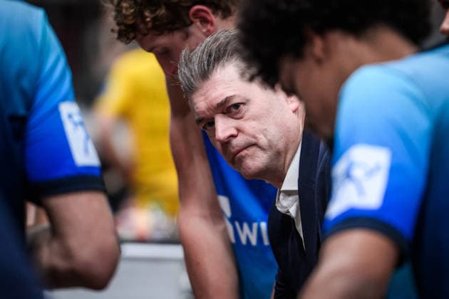 Klaus Perwas Frankfurt Skyliners, Head Coach Timeout, Speech to the team, critical view GER, MHP Riesen Ludwigsburg vs Skyliners Frankfurt, Basketball Bundesliga, easycredit BBL, 25 Matchday, Season 2025 2026, 20 03 2026 GER, MHP Riesen Ludwigsburg vs Skyliners Frankfurt, Basketball Bundesliga, easycredit BBL, 25 Matchday, Season 2025 2026, 20 03 2026 Ludwigsburg Copyright: xSandyxDinkelackerx EP_SDR