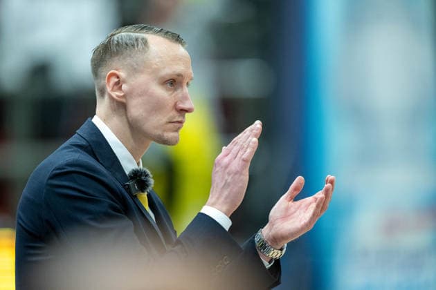 Mikko Riipinen MHP RIESEN Ludwigsburg, Head Coach , GER, MHP Riesen vs Skyliners Frankfurt, Basketball Bundesliga, easycredit BBL, 25 Matchday, Season 2025 2026, 20 03 2026, GER, MHP Riesen vs Skyliners Frankfurt, Basketball Bundesliga, easycredit BBL, 25 Matchday, Season 2025 2026, 20 03 2026 Ludwigsburg Copyright: xEibner-Pressefoto SaschaxWaltherx EP_EER