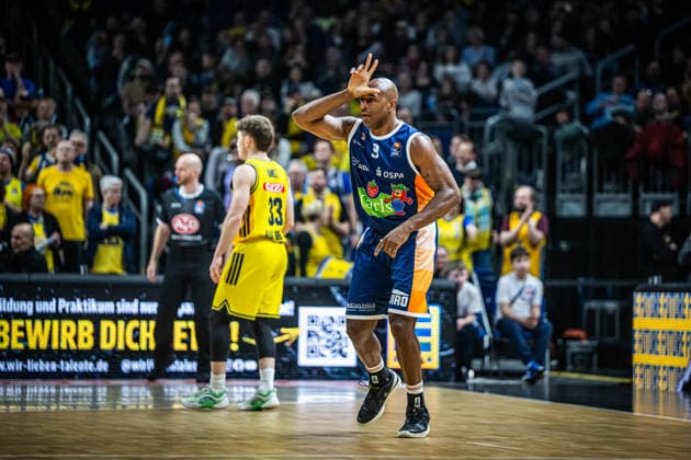 Basketball Berlin 20 03 2026 Season 2025 2026 EasyCredit BBL 1 Bundesliga Men, Men Alba Berlin Rostock Seawolves DeAndre Lansdowne Rostock, No 09