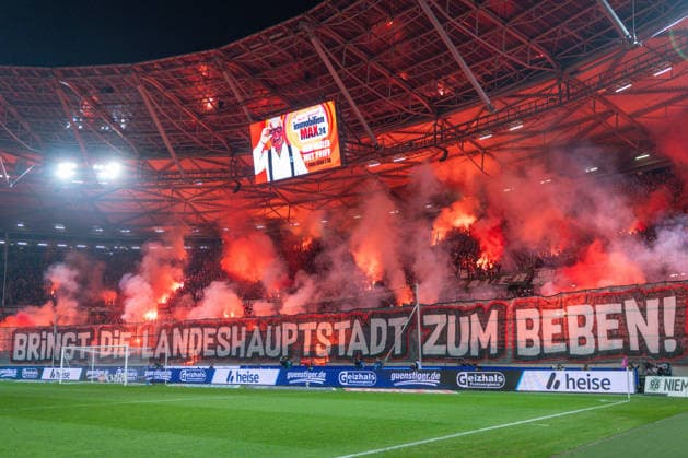 2 Bundesliga Hannover 96 Eintracht Braunschweig on 20 03 2026 at the HDI Arena in Hannover MT