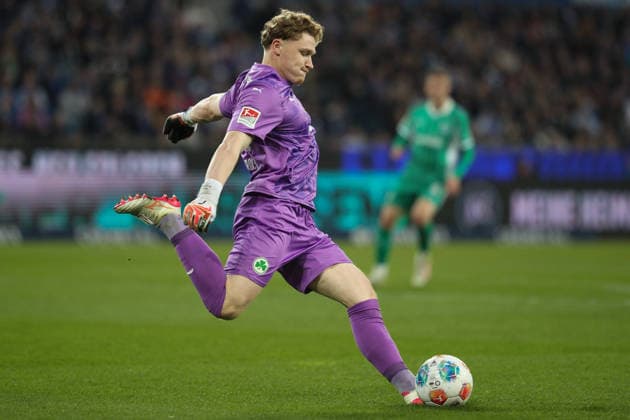 Goalkeeper match Silas Pruefrock SpVgg Greuther Fuerth, Goalkeeper , Karlsruher SC vs SpVgg Greuther Fuerth, 2 Bundesliga, 27 Matchday, 2025 2026, 20 03 2026, DFL REGULATIONS PROHIBIT ANY USE OF PHOTOGRAPHS AS IMAGE SEQUENCES AND OR QUASI VIDEO, Karlsruher SC vs SpVgg Greuther Fuerth, 2 Bundesliga, 27 Matchday, 2025 2026, 20 03 2026 Karlsruhe Copyright: xEibner-Pressefoto JanxPrihodax EP_JPA