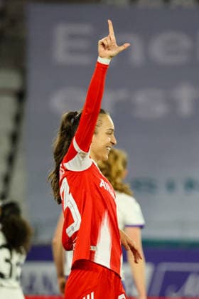 Essen, Germany 20 March 2026 1 Frauenbundesliga 21 Matchday SGS Essen vs FC Bayern Munich Women In the picture Goalscorer Natalia Padilla Bidas FCB scores the goal to make it 4-0 for FC Bayern Munich and cheers Copyright: HMBxMedia MadeleinexFantini