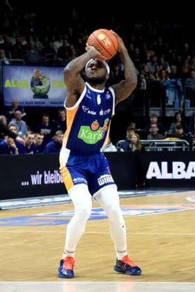 DEU, easyCredit BBL, ALBA vs Rostock Seawolves, 20 03 2026, Uber Arena, Berlin, DEU, easyCredit BBL, ALBA vs Rostock Seawolves, pictured TJ Crockett Rostock Seawolves 0 nordphotoxGmbHx xEngler nph00076