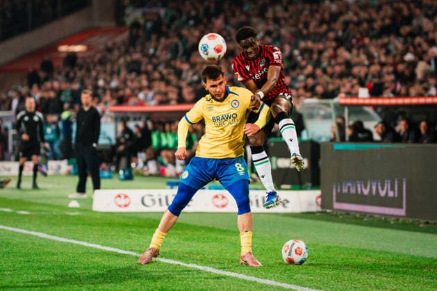 2 Bundesliga Hannover 96 vs Eintracht Braunschweig, 20 03 2026 Mehmet Can Aydin Eintracht Braunschweig, 8 in header duel against Noel Aseko Nkili Hannover 96, 15 Soccer, 2 Bundesliga, Matchday 27 Hannover 96 vs Eintracht Braunschweig on 20 03 2026 at Heinz von Heiden Arena, Hannover DFL REGULATIONS PROHIBIT ANY USE OF PHOTOGRAPHS AS IMAGE SEQUENCES AND OR QUASI VIDEO Copyright: xBEAUTIFULxSPORTS Tonhäuserx