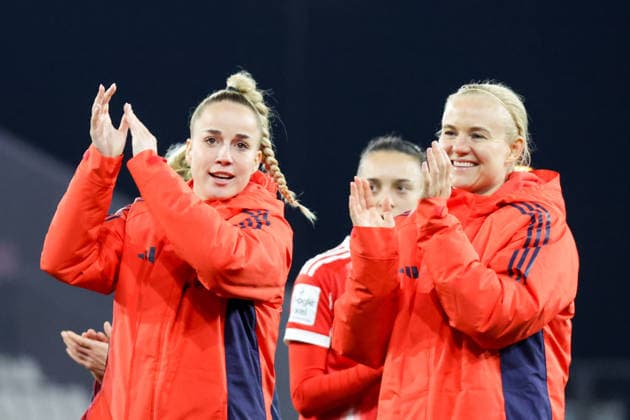 20 03 2026, xgrfx, Soccer Google Pixel Women Bundesliga, SGS Essen FC Bayern Munich v l Giulia Gwinn, Pernille Harder FC Bayern Munich DFL DFB REGULATIONS PROHIBIT ANY USE OF PHOTOGRAPHS as IMAGE SEQUENCES and or QUASI VIDEO Essen
