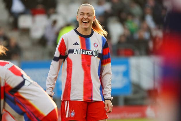 Essen, Germany 20 March 2026 1 Frauenbundesliga 21 Matchday SGS Essen vs FC Bayern Munich Women In the picture Magdalena Eriksson FCB laughing Copyright: HMBxMedia MadeleinexFantini