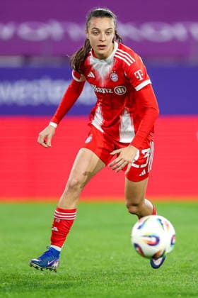 20 03 2026, Football, 1 Womens Bundesliga, SGS Essen FC Bayern München, Stadion Hafenstraße, Google Pixel Frauenbundesliga, 21 Matchday, Season 2025 2026 Natalia Padilla Bidas FC Bayern Muenchen 23 DFB regulations prohibit any use of photographs as image sequences and or quasi video Nordrhein Westfalen Germany