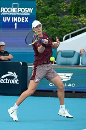 March 20, 2026, Miami Gardens, Florida, USA: Ethan Quinn (USA) plays in the 2nd round menÃ¢â‚¬â ¢s singles match at the Miami Open on March 20, 2026, at Hard Rock Stadium in Miami Gardens, Florida. 2026 Miami Open, Miami Gardens, USA - 30 Mar 2026  - ZUMAsd3_ 20260320_znp_sd3_088 Copyright: xMichelexEvexSandbergx