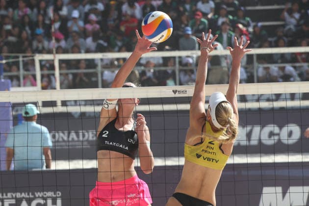 March 20, 2026, Tlaxcala, Ciudad de Mexico, Mexico: Aine Raupelyte of Lithuania spikes the ball against Valma Vilhelmiina Prihti of Finland during the round of 24 match between Lithuania and Finland for the Women s 2026 Volleyball World Beach Pro Tour. on March 20, 2026 in Tlaxcala, Mexico. Tlaxcala Mexico - ZUMAe321 20260320_zsa_e321_038 Copyright: xEssenexHernandezx