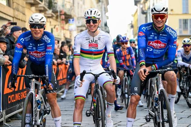 Milan Sanremo 2026 Cycling Race SANREMO, ITALY - MARCH 21 : Philipsen Jasper (BEL) of Alpecin - Premier Tech, Pogacar Tadej (SLO) of UAE Team Emirates - XRG and Van Der Poel Mathieu (NED) of Alpecin - Premier Tech before the start of the race during the 117th edition of Milan Sanremo an UCI World Tour 1.UWT one day cycling road race for Men Elite of 298 km with start in Pavia and finish in Sanremo on March 21, 2026 in Sanremo, Italy, 21 03 2026 ( Motordriver Guy De Vuyst - Sanremo Italy  Copyright: xNicoxVereeckenx
