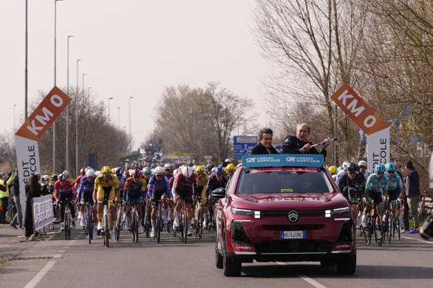 Urbano Cairo at the Start the rce during the men s elite race of the Milano-Sanremo one day cycling race (298 km) from Pavia to Sanremo - North West Italy - March 20, 2026. - cycling .  Copyright: xFabioxFerrari LaPressex