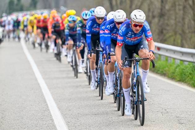 Milan Sanremo 2026 Cycling Race SANREMO, ITALY - MARCH 21 : Dillier Silvan (SUI) of Alpecin - Premier Tech leading the peloton during the 117th edition of Milan Sanremo an UCI World Tour 1.UWT one day cycling road race for Men Elite of 298 km with start in Pavia and finish in Sanremo on March 21, 2026 in Sanremo, Italy, 21 03 2026 ( Motordriver Guy De Vuyst - Sanremo Italy  Copyright: xNicoxVereeckenx