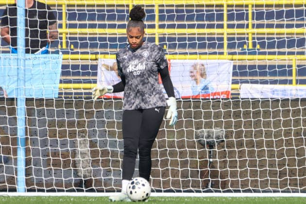 Manchester City Women v Tottenham Hotspur Women - Women s Super League 25 26 Manchester City s Khiara Keating warming up before match against Spurs - Women s Super League WSL 25 26 21.03.2026 Manchester Joie Stadium United Kingdom Copyright: xZacharyxLockex