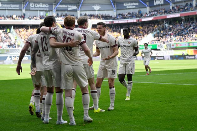 Paderborn, Home Deluxe Arena, 21 03 26, GER, Herren, 2 Bundesliga, Saison 2025 2026, SC Paderborn 07 Dynamo Dresden Bild Vincent VERMEIJ Dresden jubilates after his goal to 0 1 DFL regulations prohibit any use of photographs as image sequences and or quasi video NRW Germany
