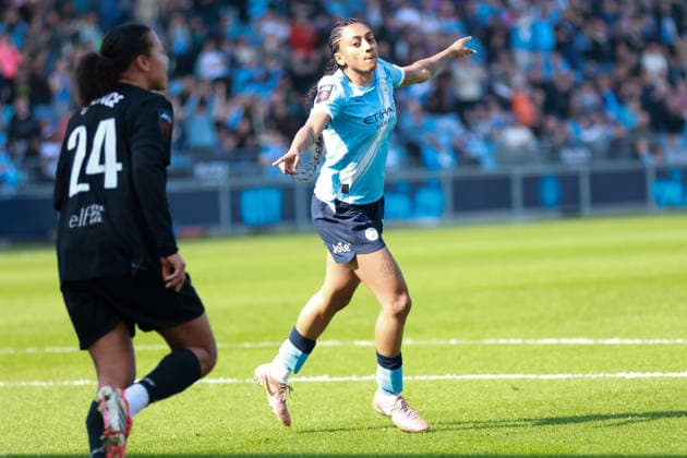 Manchester City Women v Tottenham Hotspur Women - Women s Super League 25 26 Manchester City s Kerolin scores thier teams fourth goal of the match and celebrates during match against Spurs - Women s Super League WSL 25 26 21.03.2026 Manchester Joie Stadium United Kingdom Copyright: xZacharyxLockex