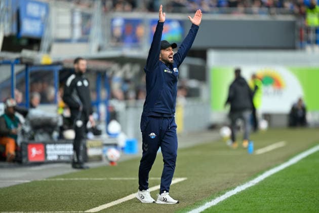 Paderborn, Home Deluxe Arena, 21 03 26, GER, Herren, 2 Bundesliga, Saison 2025 2026, SC Paderborn 07 Dynamo Dresden Bild Trainer Ralf KETTEMANN Paderborn DFL regulations prohibit any use of photographs as image sequences and or quasi video NRW Germany