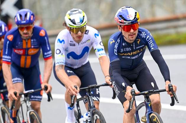 Milan Sanremo 2026 Cycling Race SANREMO, ITALY - MARCH 21 : Pidcock Thomas (GBR) of Pinarello - Q36.5 Pro Cycling Team in action during the 117th edition of Milan Sanremo an UCI World Tour 1.UWT one day cycling road race for Men Elite of 298 km with start in Pavia and finish in Sanremo on March 21, 2026 in Sanremo, Italy, 21 03 2026 ( Motordriver Guy De Vuyst - Sanremo Italy  Copyright: xNicoxVereeckenx
