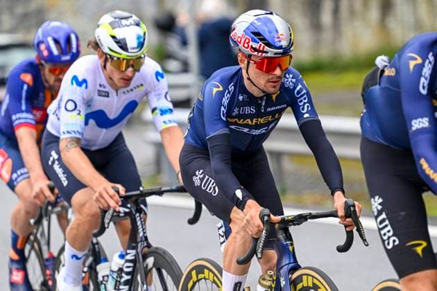 Milan Sanremo 2026 Cycling Race SANREMO, ITALY - MARCH 21 : Pidcock Thomas (GBR) of Pinarello - Q36.5 Pro Cycling Team in action during the 117th edition of Milan Sanremo an UCI World Tour 1.UWT one day cycling road race for Men Elite of 298 km with start in Pavia and finish in Sanremo on March 21, 2026 in Sanremo, Italy, 21 03 2026 ( Motordriver Guy De Vuyst - Sanremo Italy  Copyright: xNicoxVereeckenx