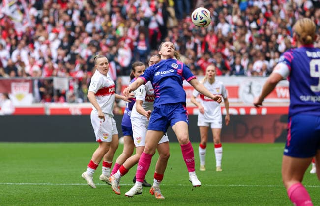 Germany VfB Stuttgart Women vs 1 FSV Mainz 05 Women, Matchday 20, 2 Womens Bundesliga, MHP Arena Stuttgart Luftzweikampf Stuttgart MHP Arena Baden Württemberg Germany Copyright: xBenedictxChristx