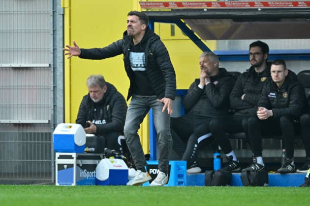 Paderborn, Home Deluxe Arena, 21 03 26, GER, Herren, 2 Bundesliga, Saison 2025 2026, SC Paderborn 07 Dynamo Dresden Bild Trainer Thomas STAMM Dresden DFL regulations prohibit any use of photographs as image sequences and or quasi video NRW Germany