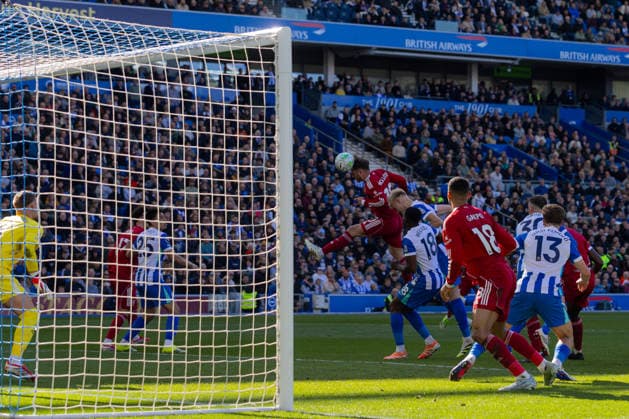 Football - FA Premier League - Brighton & Hove Albion FC v Liverpool FC BRIGHTON & HOVE, ENGLAND - Saturday, March 21, 2026: Liverpool s Alexis Mac Allister heads the ball wide during the FA Premier League match between Brighton & Hove Albion FC and Liverpool FC at the AMEX Community Stadium. (Photo by David Rawcliffe Propaganda) BRIGHTON & HOVE AMEX Community Stadium SUSSEX ENGLAND  Copyright: xDavidxRawcliffex P2026-03-21-Brighton_Liverpool-100