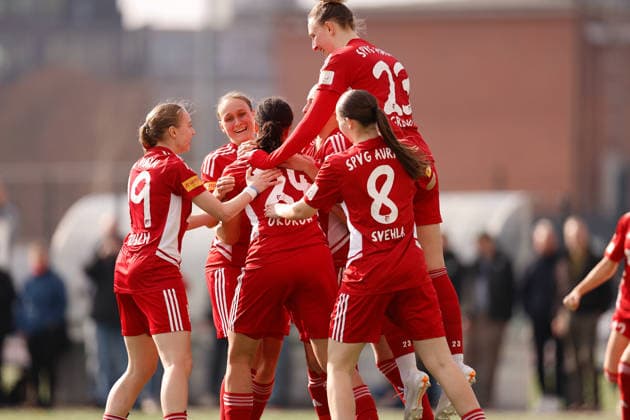 Soccer I Women I Season 2025 2026 I Regionalliga Nord I 15 Matchday I St Pauli SpVg Aurich I 21 03 2026 Lara Frisch 19, SpVg Aurich Angelina Michelle Wunder 41, SpVg Aurich Marie Okoroh 24, SpVg Aurich Dorothea Elisabeth Greulich 23, SpVg Aurich Milla Svehla 8, SpVg Aurich cheering after a goal Heiligengeistfeld Feldstraße 1 Hamburg Germany Copyright: xLobeca CedricxSiefkerx