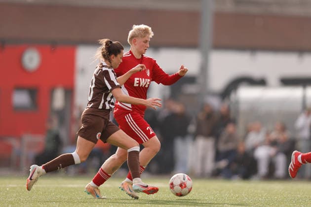 Soccer I Women I Season 2025 2026 I Regionalliga Nord I 15 Matchday I St Pauli SpVg Aurich I 21 03 2026 Linnea Taube 20, FC St Pauli Mareike Assing 21, SpVg Aurich Heiligengeistfeld Feldstraße 1 Hamburg Germany Copyright: xLobeca CedricxSiefkerx