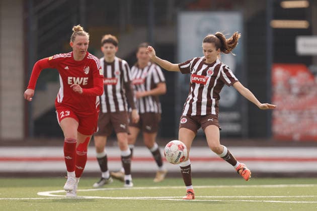 Soccer I Women I Season 2025 2026 I Regionalliga Nord I 15 Matchday I St Pauli SpVg Aurich I 21 03 2026 Dorothea Elisabeth Greulich 23, SpVg Aurich Jette Schulz 8, FC St Pauli Heiligengeistfeld Feldstraße 1 Hamburg Germany Copyright: xLobeca CedricxSiefkerx