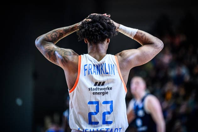 easycredit BBL Basketball Bundesliga 2025 2026 25 Matchday 21 03 2026 Science City Jena vs SYNTAINICS MBC Javon Franklin Jena , disappointed, hands over head Sparkassen Arena