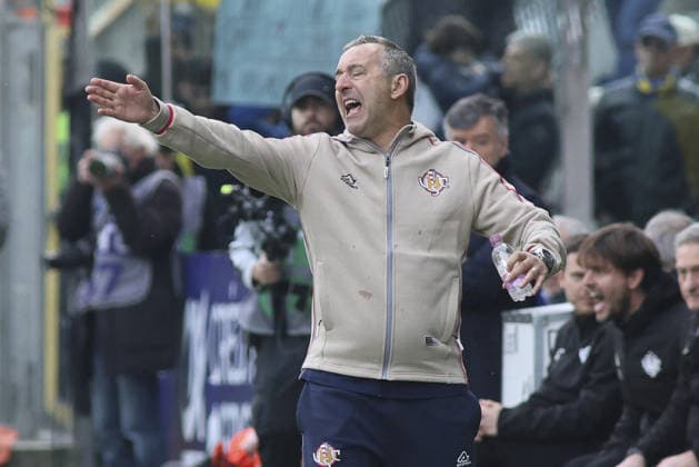 CALCIO - Serie A - Parma Calcio vs US Cremonese Marco Giampaolo Head Coach of US Cremonese gestures during Parma Calcio vs US Cremonese, 30Â° Serie A Enilive 2025-26 game at Ennio Tardini stadium in Parma (PR), Italy, on March 21, 2026. Parma Italy  Copyright: xIPAxSport ABACAx