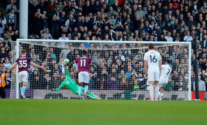 Fulham v Burnley, London, UK -21 Mar 2026 Goal for Raul JimÃ nez of Fulham fc during the Premier League match between Fulham and Burnley at Craven Cottage, London on 21 March 2026 ( London Craven Cottage London England Copyright: xTomxCusden PPAUKx PPA-257888