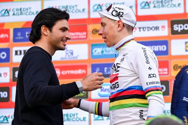 Milan Sanremo 2026 Cycling Race SANREMO, ITALY - MARCH 21 : Pogacar Tadej (SLO) of UAE Team Emirates - XRG and Carlos Sainz on the podium during the 117th edition of Milan Sanremo an UCI World Tour 1.UWT one day cycling road race for Men Elite of 298 km with start in Pavia and finish in Sanremo on March 21, 2026 in Sanremo, Italy, 21 03 2026 ( Motordriver Guy De Vuyst - Sanremo Italy  Copyright: xNicoxVereeckenx