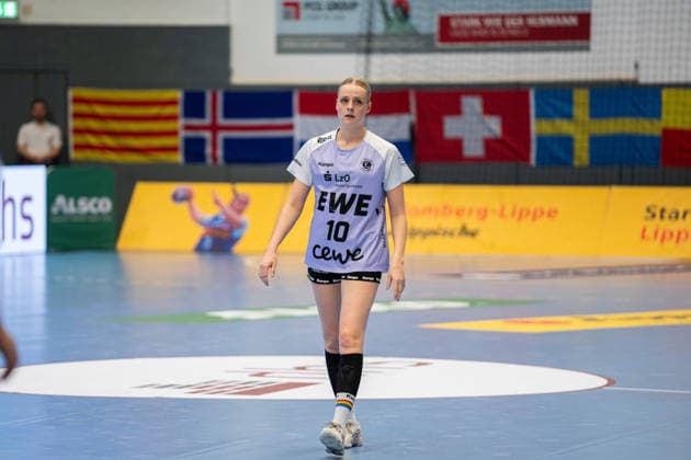 HSG Blomberg Lippe GER vs Vfl Oldenburg GER , Handball, 1 Handball Bundesliga Women, 20 Matchday, 21 3 2026, Season 2025 2026, Blomberg Melanie Fragge Vfl Oldenburg, 10 at match setup Blomberg Sporthalle an der Ulmenallee Germany