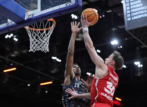 21 03 2026 Basketball Season 2025 2026 2 Bundesliga Pro A 28 Matchday Nuremberg Falcons Basketball Club NBC Uni Baskets Münster Sportfoto Zink DaMa xdaxmax Adam Touray 19, Uni Baskets Münster Vincent John Friederici 30, Nuremberg Falcons BC NBC