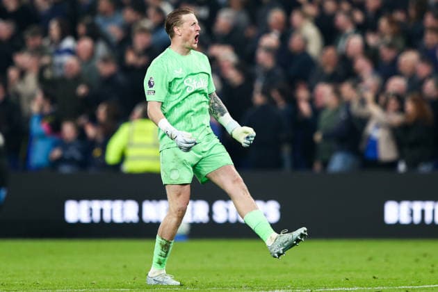Premier League: Everton v Chelsea Everton goalkeeper Jordan Pickford celebrates Beto of Everton goal to make it 2-0 during the Premier League match Everton vs Chelsea at Hill Dickinson Stadium, Liverpool, United Kingdom on 21 March 2026 (Photo by Jorge Horsted News Images) Liverpool Hill Dickinson Stadium Merseyside United Kingdom Copyright: xJorgexHorsted NewsxImagesx