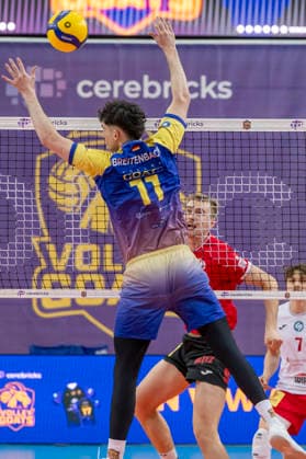 1 Volleyball Bundesliga Season 2025 2026 Cerebricks Volley Goats Mitteldeutschland vs SV Warnemünde Halle, Germany 21 March 2026 In the picture from left Nick Breitenbach Bitterfeld and Joshua Glasbergen Warnemuende Halle Saale swh Arena Sachsen Anhalt Germany