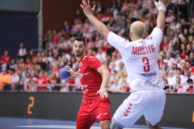 International Friendly, Länderspiel, Nationalmannschaft Match - Croatia v Switzerland Zvonimir Srna of Croatia in action during the International friendly match between Croatia and Switzerland at Gradski vrt Hall on March 21, 2026 in Osijek, Croatia.  DavidxJerkovic PIXSELL