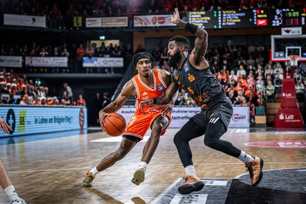 1 Basketball Bundesliga, easyCredit BBL, Season 2025 2026, Men, Main round, 25 Matchday, 21 03 2026, RASTA Vechta NINERS Chemnitz Malik Parsons 3 RASTA Vechta in action Vechta RASTA Dome Lower Saxony Germany